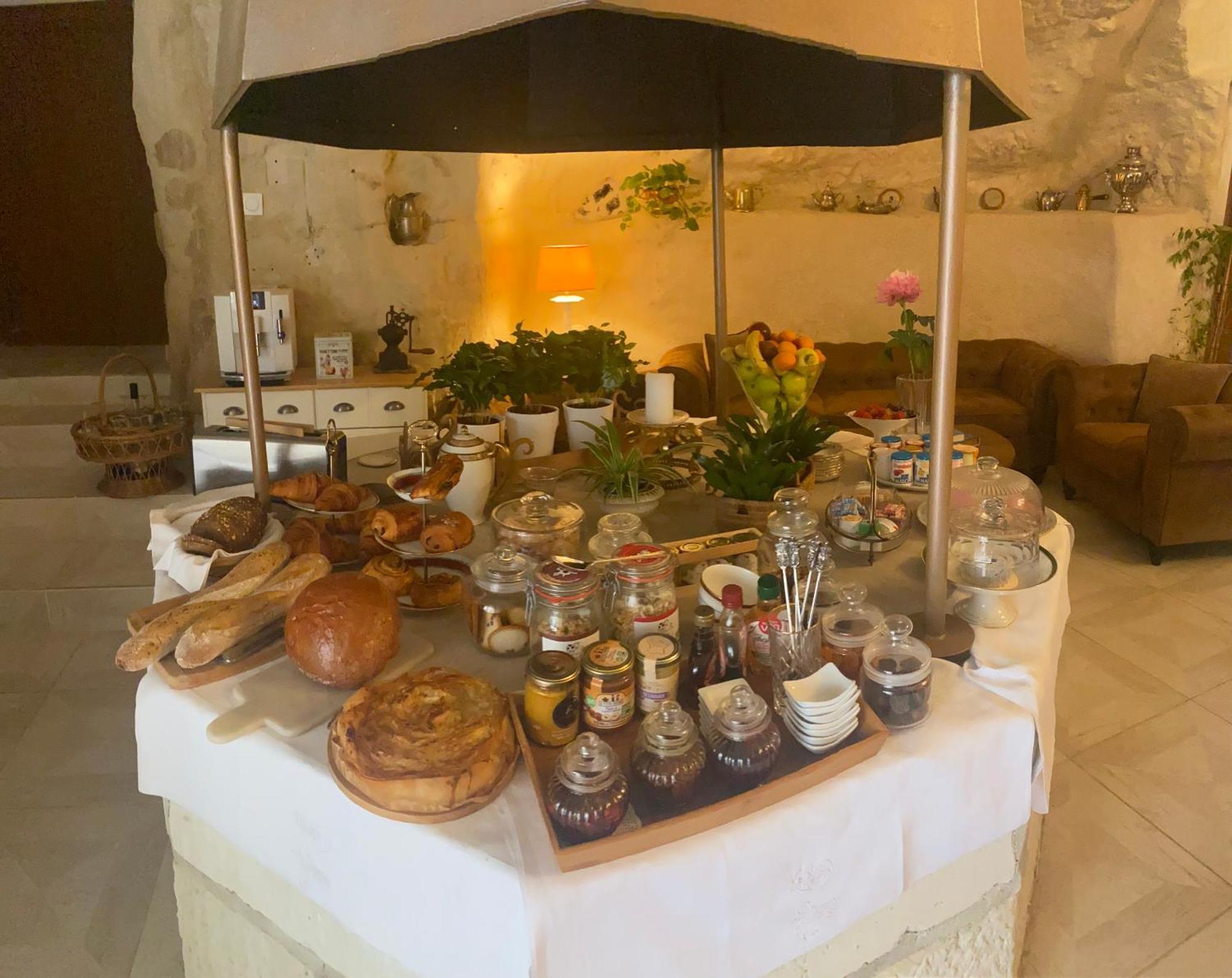 Le Manoir Des Roches Acomodação com café da manhã Bourré Exterior foto